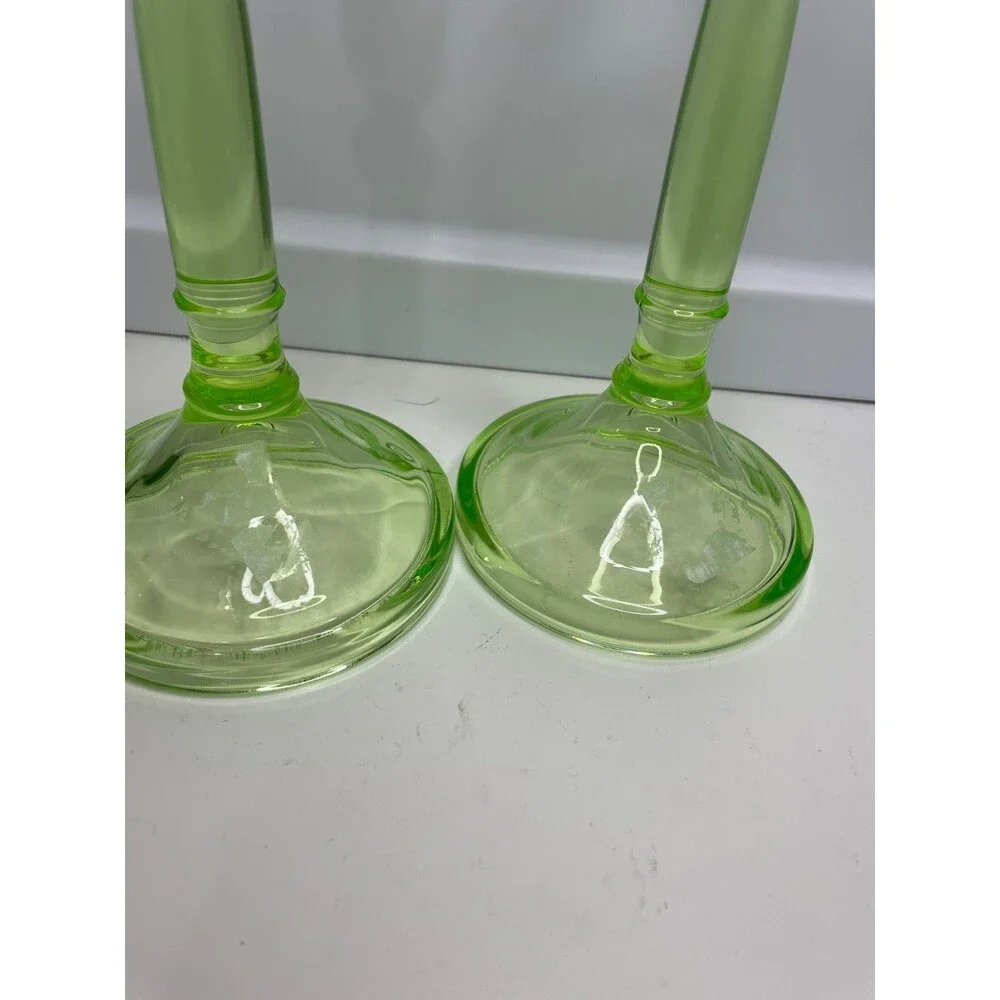 VINTAGE PAIR CAMBRIDGE # 437 VASELINE URANIUM GREEN GLASS UV CANDLESTICK HOLDER